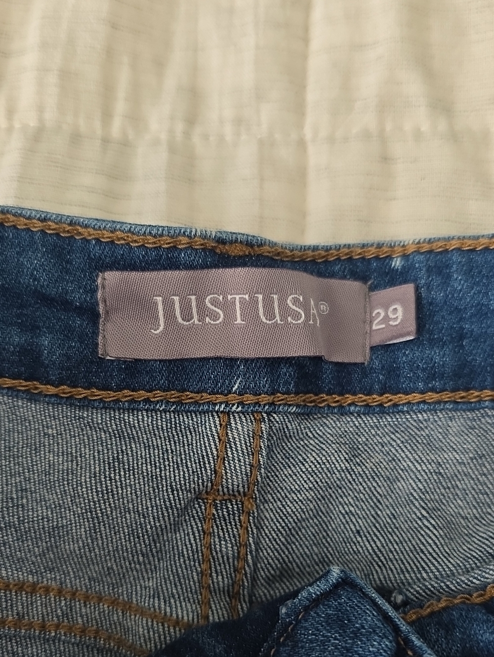 Just USA Women's Distressed Denim Shorts - Size 29 - Picture 2 of 4